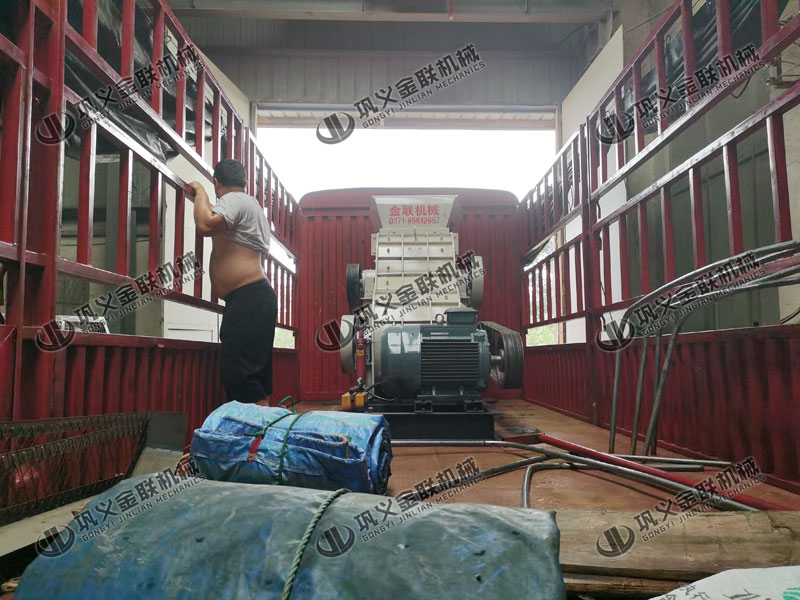 河南濕煤泥破碎機(jī)的性能優(yōu)勢、型號規(guī)格、工作原理介紹！