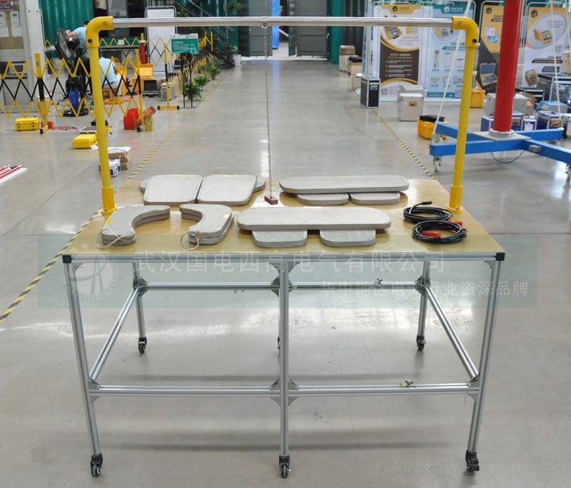 絕緣服試驗(yàn)電極耐壓臺(tái)