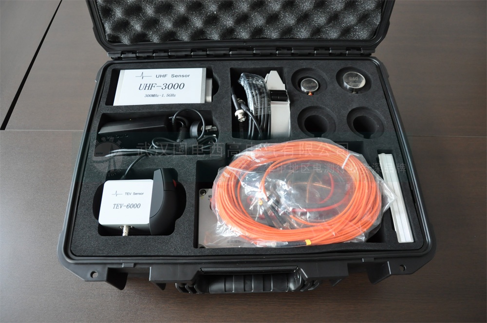 便攜式局放巡檢測(cè)試儀配件包裝