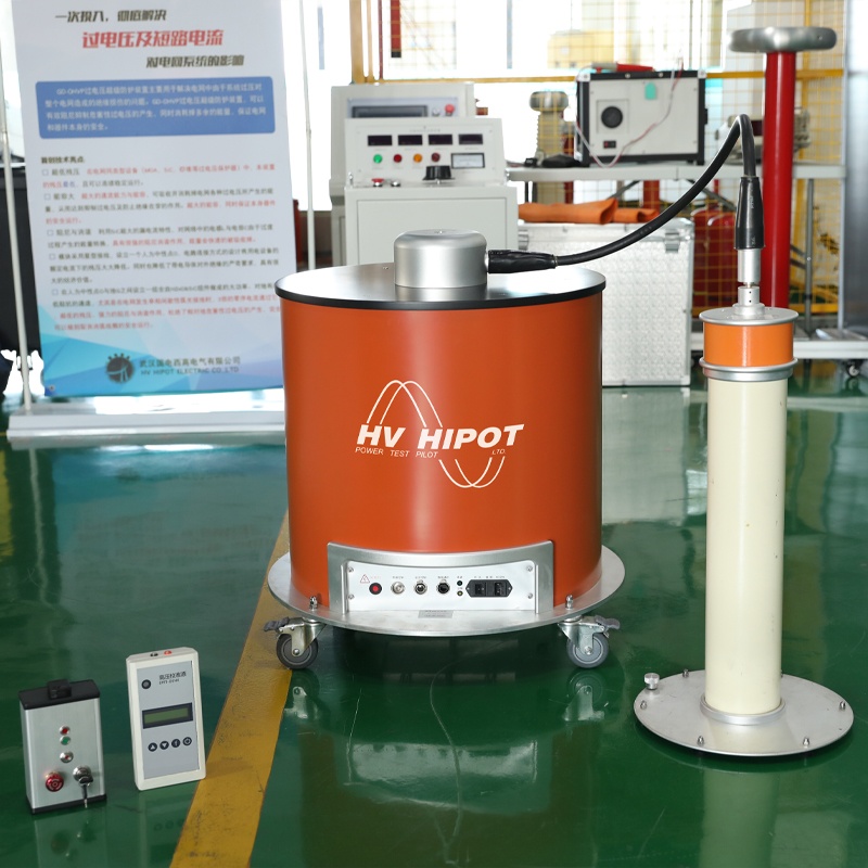 電纜振蕩波局部放電檢測系統實物圖